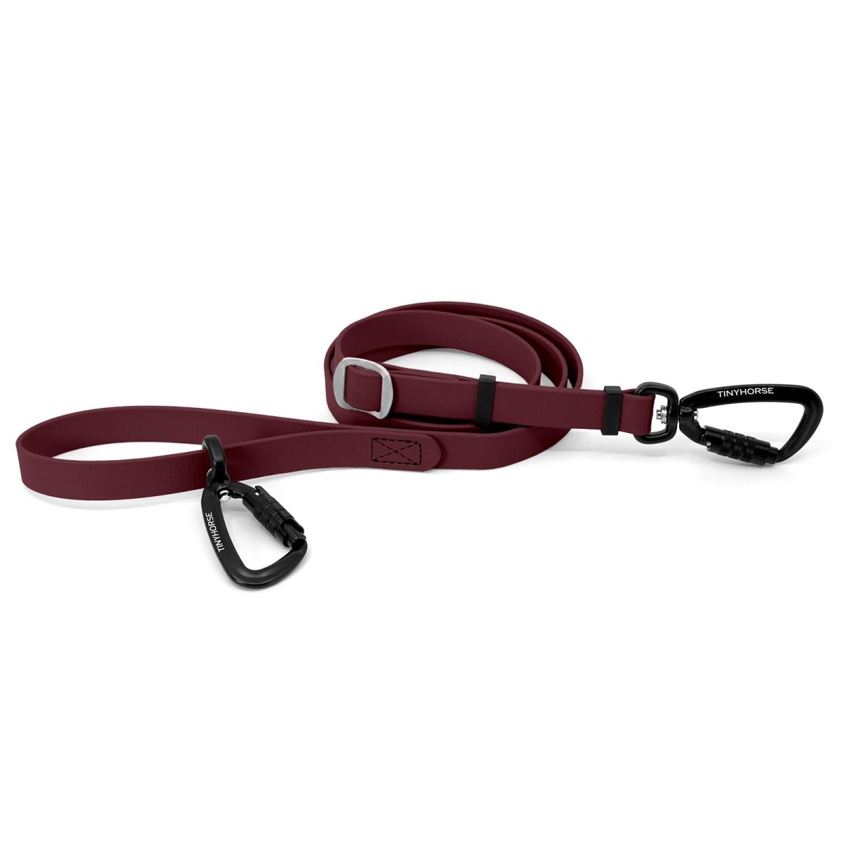 An adjustable burgundy-coloured Lead-All Pro Extra made of BioThane with 2 auto-locking carabiners