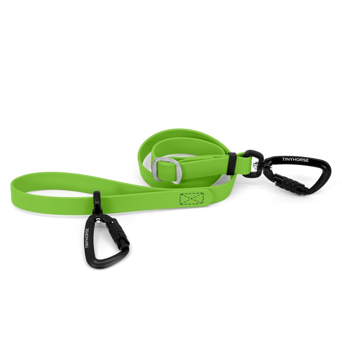 An adjustable key lime-coloured Lead-All Pro made of BioThane with 2 auto-locking carabiners